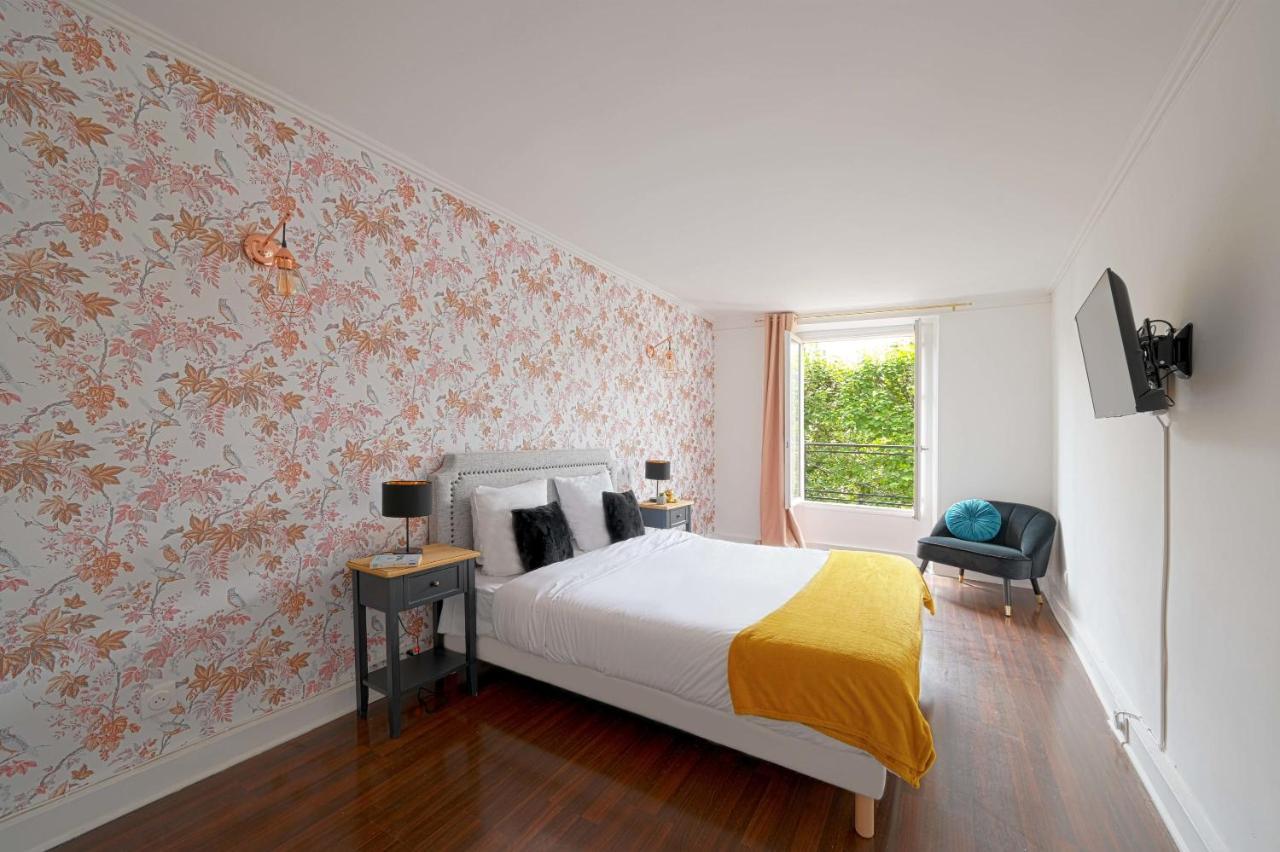 Sublime Appartement -Versailles Versalhes Exterior foto
